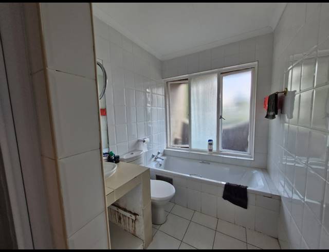 2 BEDROOM APARTMENT TO LET IN SANDOWN